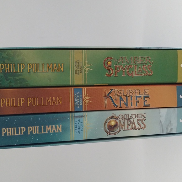 "His Dark Materials" Trilogy. Book series by Philip Pullman - Picture 2 of 2